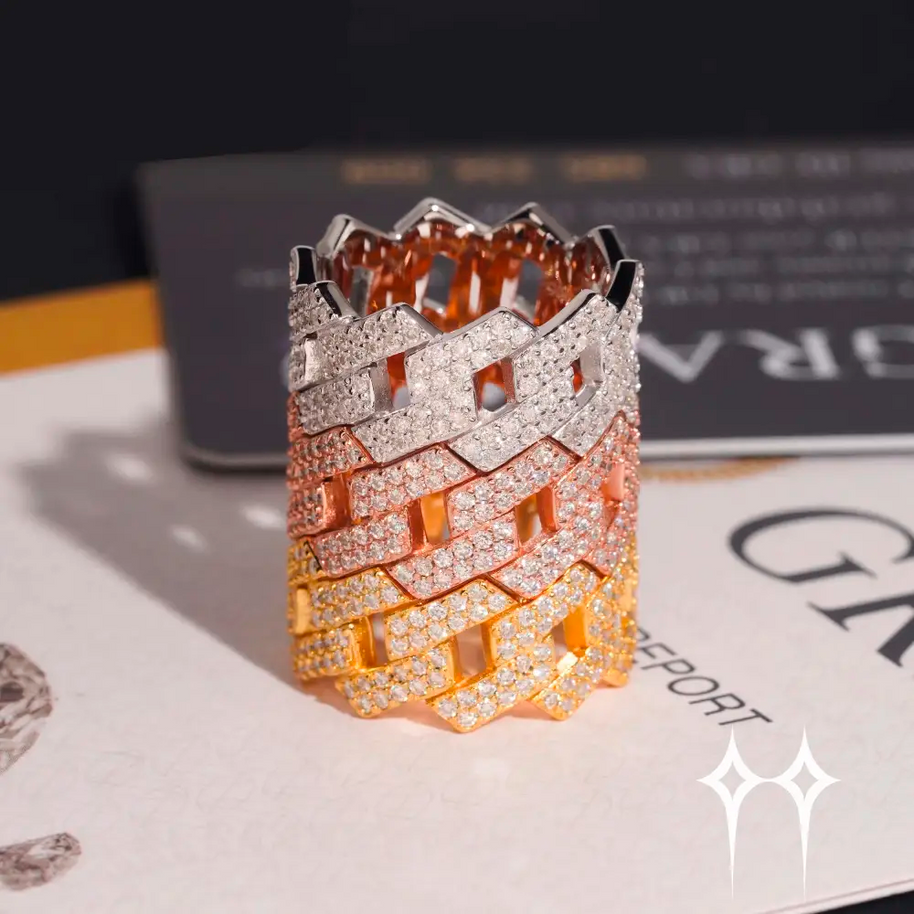 Chain Ring | Anillo con Moissanite