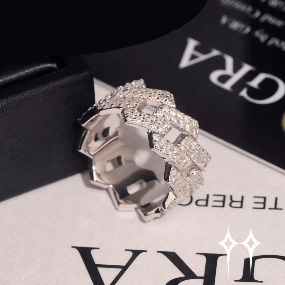 Chain Ring | Anillo con Moissanite