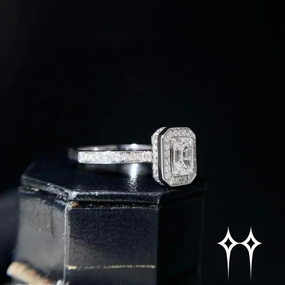 Anillo Moisanita estilo esmeralda - Plata 925