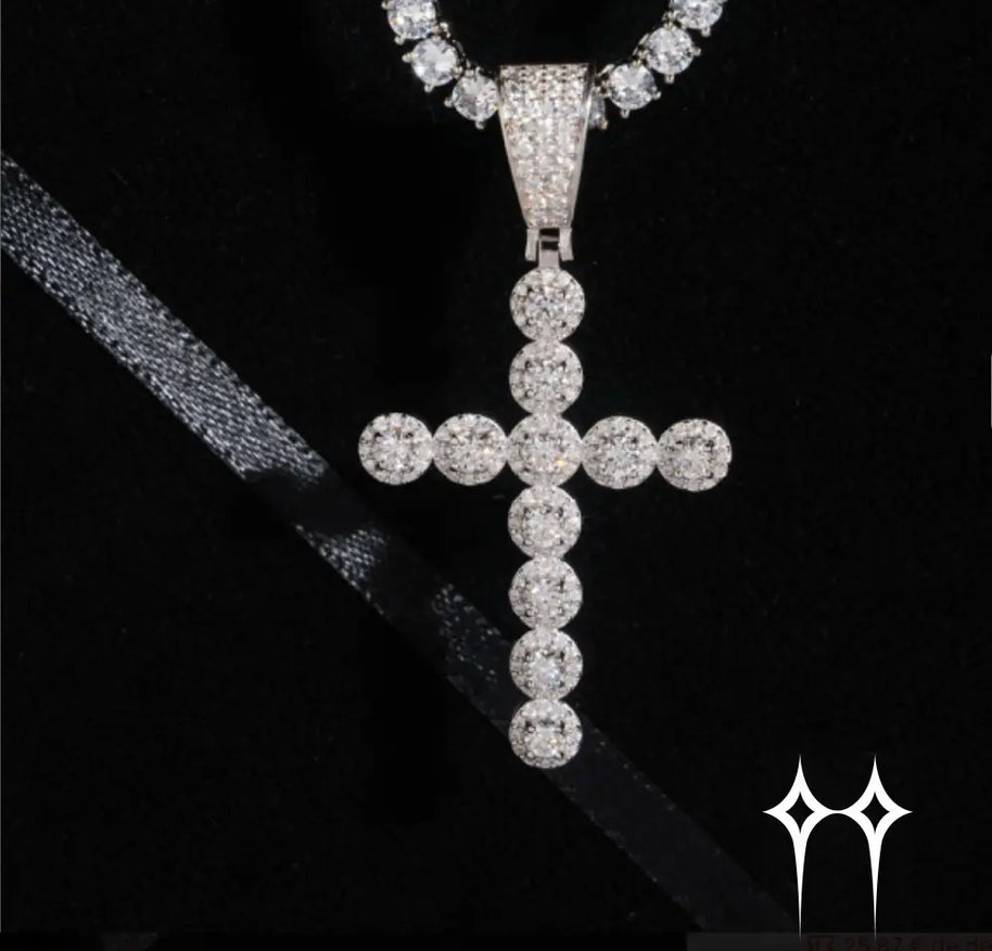 Colgante cruz de círculos moisanita - Plata 925
