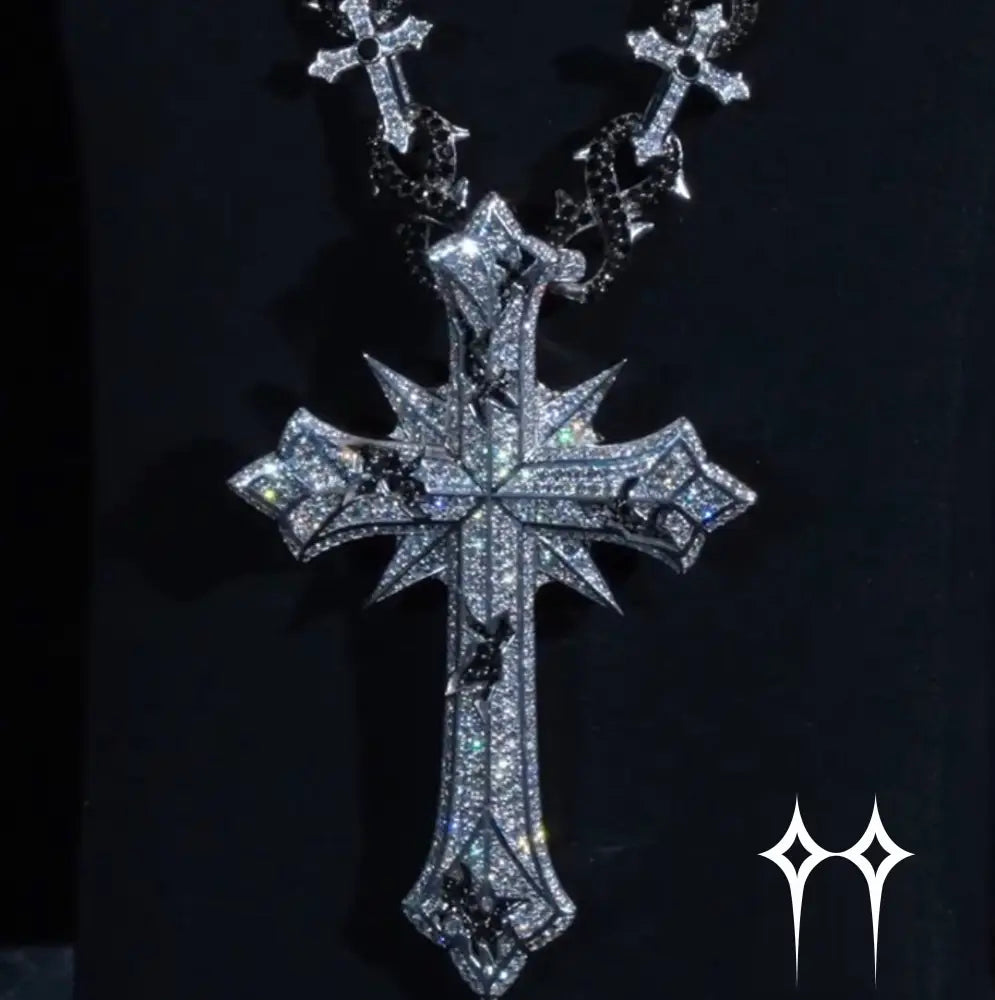 Colgante de cruz con puntas chapado en oro - Plata 925